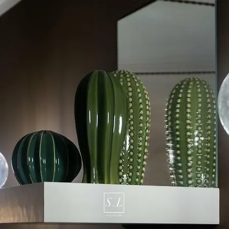Konukevi Suites De Luxe Napoli