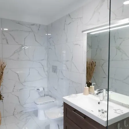 Konukevi Suites De Luxe