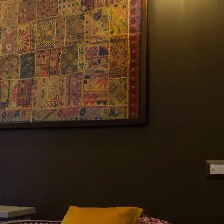 Suites De Luxe Guest house